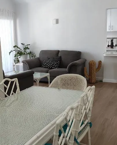 Arena Y Sal Playa Honda (Lanzarote)