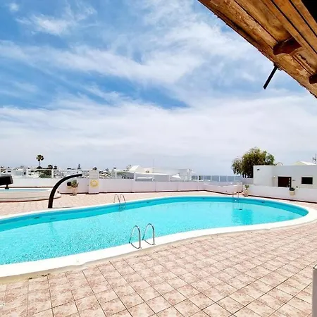 Daire Arena Y Sal Playa Honda (Lanzarote)