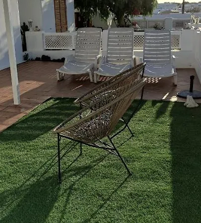 Arena Y Sal Daire Playa Honda (Lanzarote)